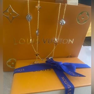 Meet your Posher, Di